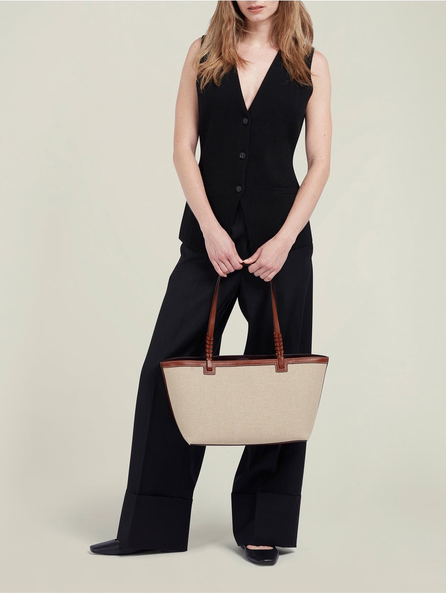 Metier Cala 32 Natural Linen With Cognac Leather Tote